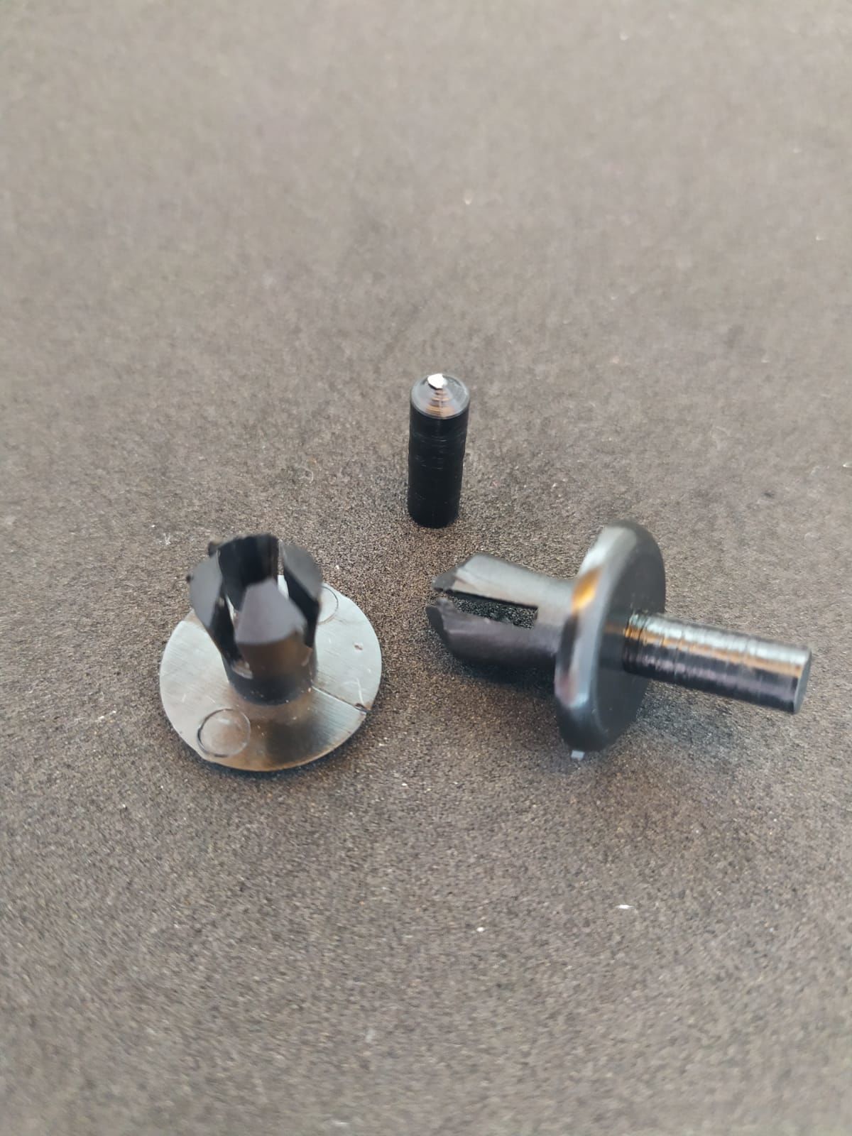 BMW / Citroen / Opel / Renault / Volkswagen - Davlumbaz Klipsi [51161881149 7903072170  1104882  7703072116  N10259301]